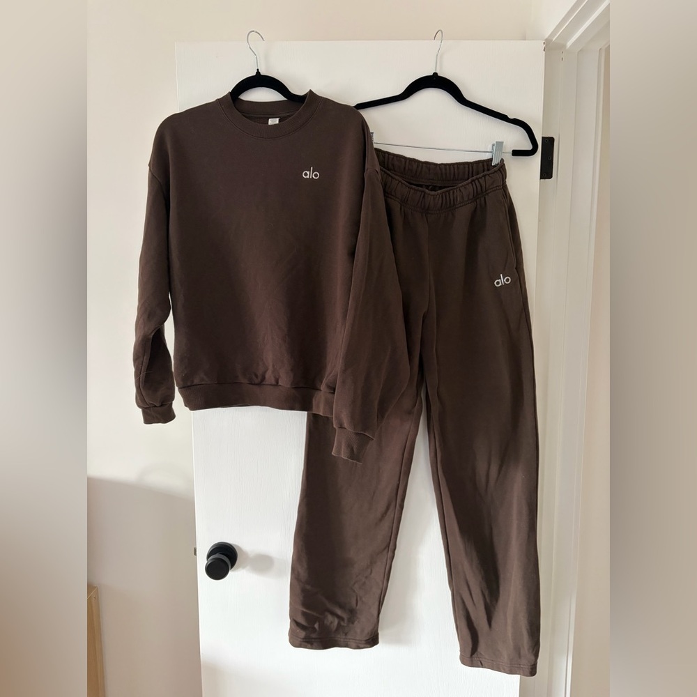 ALO Accolade Set in Espresso